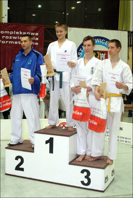 Medalisci kategorii<br>Kumite juniorów m³. -65kg